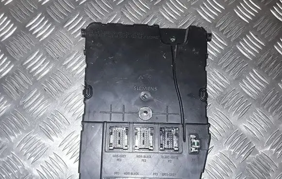 Renault Scenic RX Engine control unit/module 8200306434