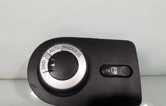 Nissan Qashqai Differential lock switch 96912JD60A