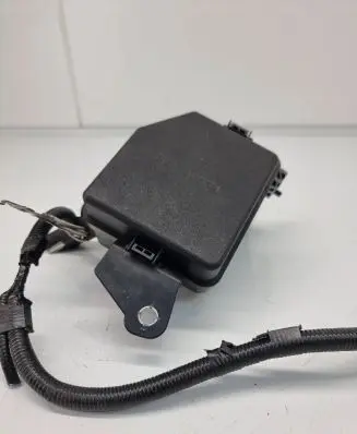 Toyota RAV 4 (XA50) Fuse box set 8266242670