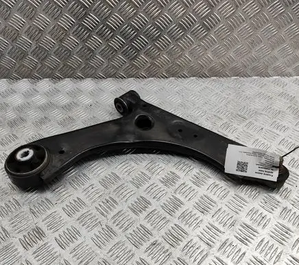 Ford Kuga III Front lower control arm/wishbone LX613A423BEA