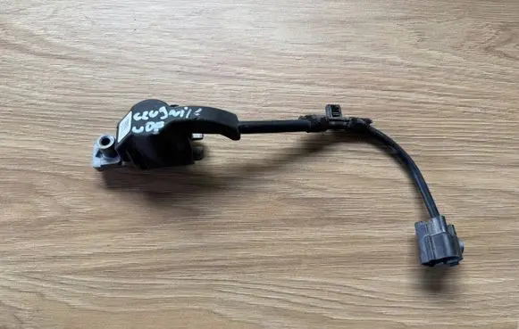Volvo V40 Airbag deployment crash/impact sensor 31305432 P31305432