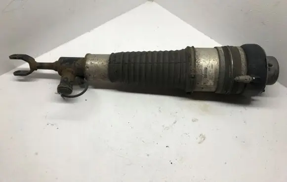 Audi A6 Allroad C6 Front shock absorber with coil spring 4F0616040R