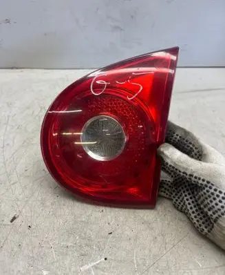 Volkswagen Golf V Tailgate rear/tail lights 1K6945094E 028500204A