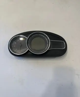 Renault Megane III Speedometer (instrument cluster) 248100342R A2C53363614 A2C53258659