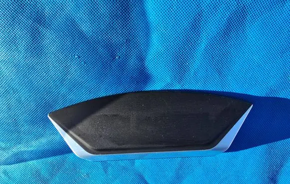 BMW 5 G30 G31 G38 ISOFIX cover 6856014