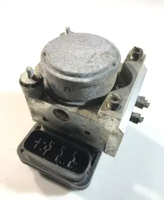 Toyota Hilux (AN10, AN20, AN30) ABS Pump 4451071030 8954171030 13511019490