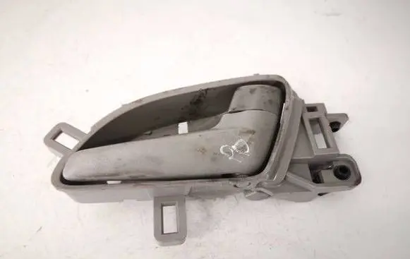 Honda Insight Front door interior handle TM8R1
