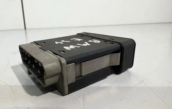 BMW 5 E34 Headlight level height control switch 61311384005 38813705 1384005
