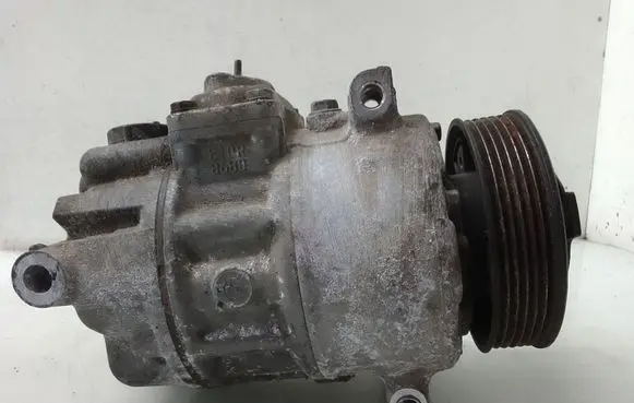 Volkswagen PASSAT B6 Air conditioning (A/C) compressor (pump) 1K0820859F