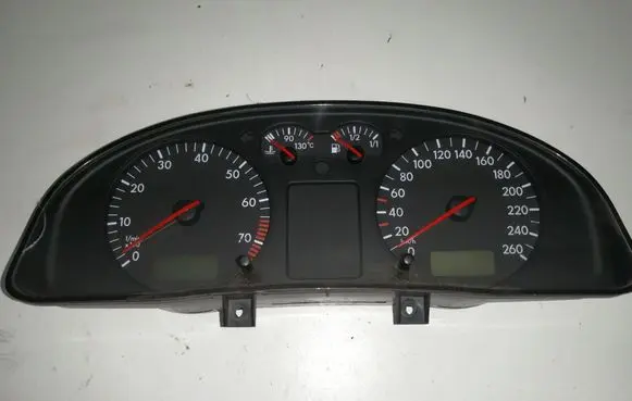 Volkswagen PASSAT B5 Speedometer (instrument cluster) 3B0919861B