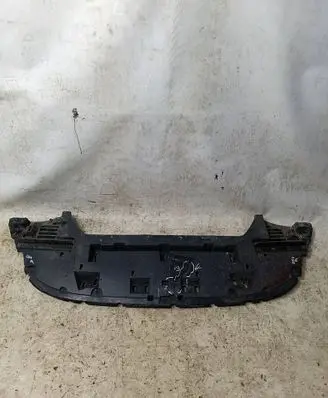 Front bumper skid plate/under tray