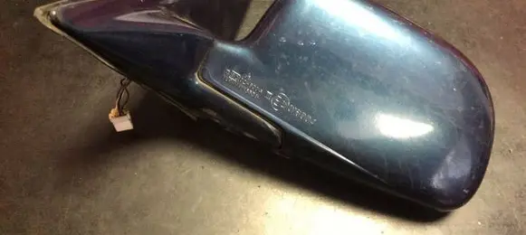 Mitsubishi Galant Front door electric wing mirror E2016004