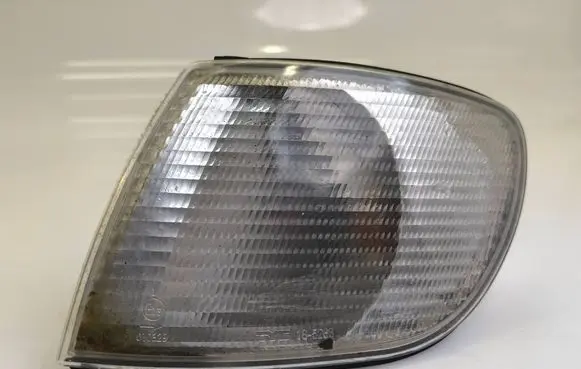 Audi A4 S4 B5 8D Headlight part 3B0953123B E13010329 185266B