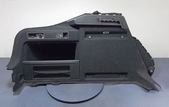 Skoda Superb B8 (3V) Tailgate/boot cover trim set 3V5867427