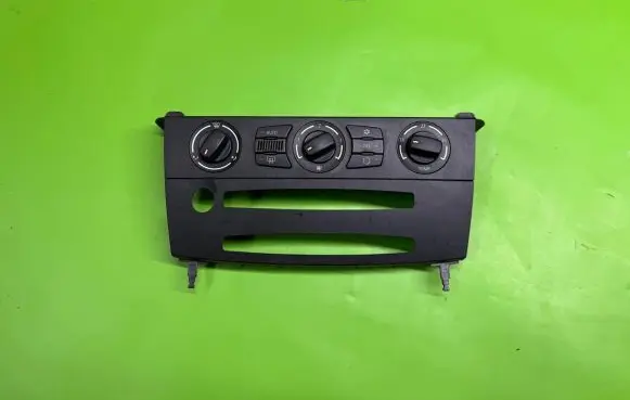 BMW 5 E60 E61 Climate control/heater control trim 7063151 S522300004 14121810