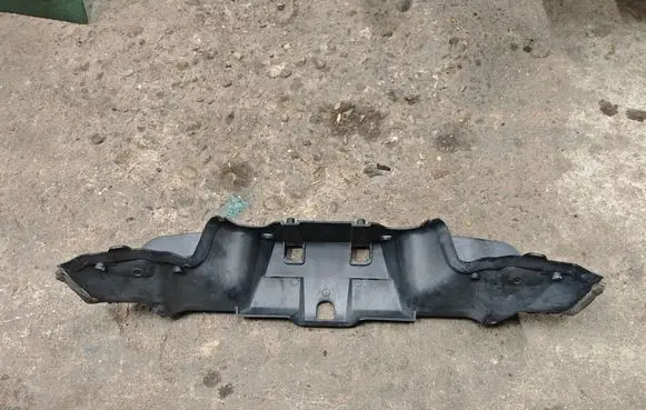 BMW X5 F15 Other engine bay part 51717169422 7169422 10834110