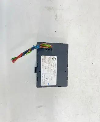 Mercedes-Benz E W211 Gateway control module A2114452500