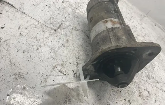 Toyota Avensis T250 Starter motor