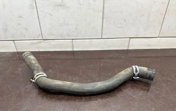 Volkswagen Polo V 6R Engine coolant pipe/hose 6R0122056A
