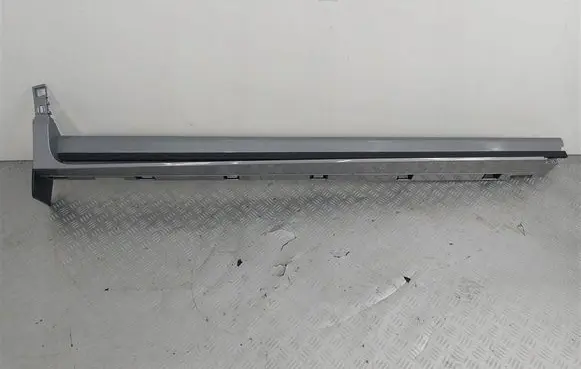 Ford Kuga III Front sill (body part) LV4BS10154BE