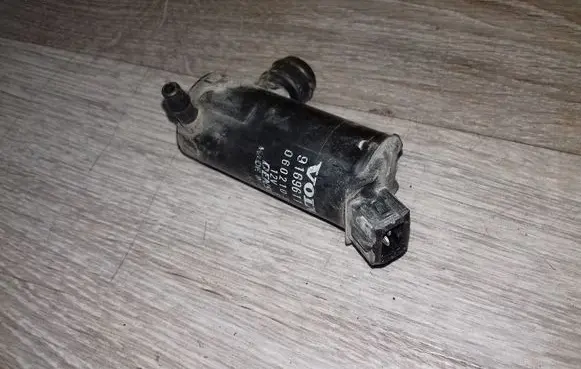 Windscreen/windshield washer pump