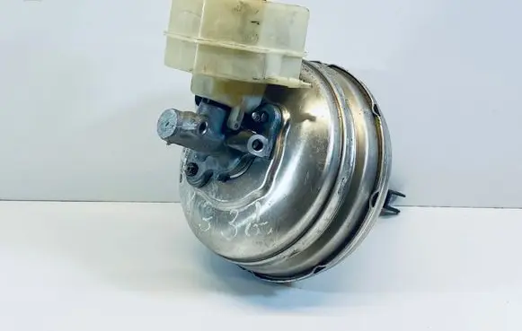 BMW X3 E83 Brake booster 3450589 6786629 3403539