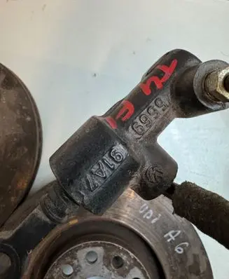 Clutch slave cylinder