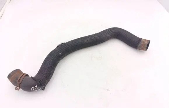 Opel Vivaro Coolant pipe/hose 
