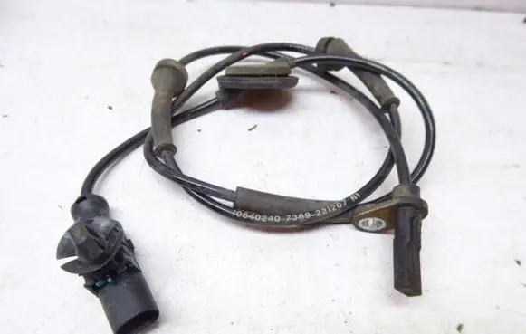MG ZS ABS brake wheel speed sensor 10640240