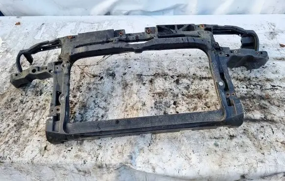 Volkswagen Golf IV Radiator support slam panel 1J0805594