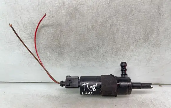Audi TT TTS Mk2 Headlight washer pump 3b7955681