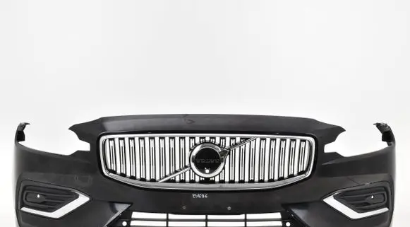 Volvo V60 Front bumper 3132383