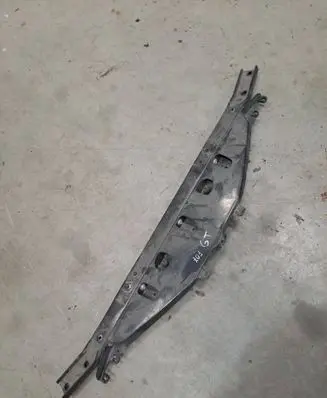 BMW 5 GT F07 Top upper radiator support slam panel 5164DK 74314910 7183851