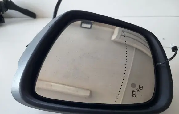 Renault Kadjar Wing mirror glass 