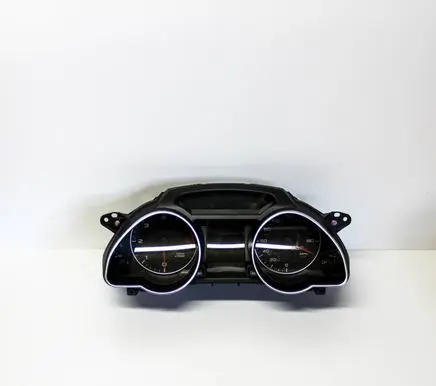 Speedometer (instrument cluster)