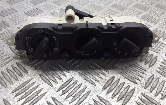 Ford Focus Interior fan control switch 3M5T19980AD
