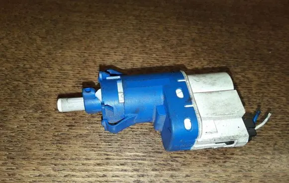 Ford Focus Brake pedal sensor switch 3M5T9C872AB