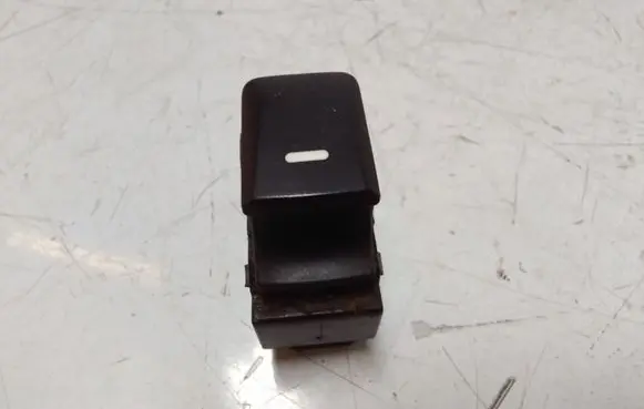 KIA Sportage Electric window control switch 935751H000