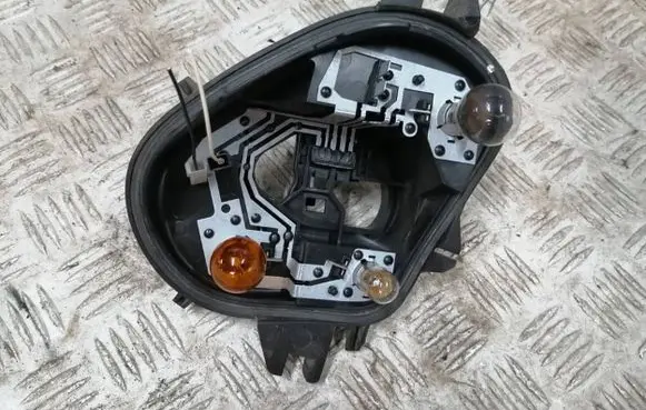 Peugeot 208 Tail light bulb cover holder