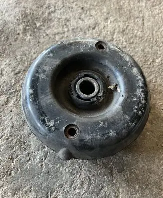 Peugeot 307 CC Front upper strut mount 