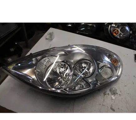Renault Master III Headlight/headlamp 260600049R
