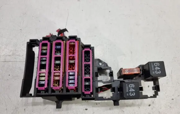 Audi A4 S4 B8 8K Fuse module 8K0971845A