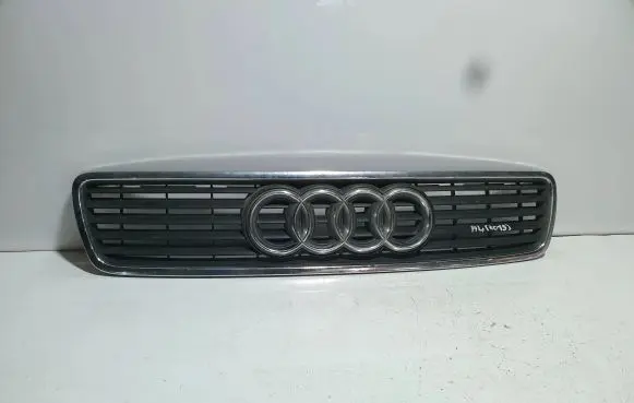 Audi A4 S4 B5 8D Front grill 8D0853651J