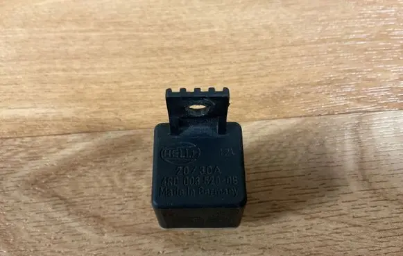 Citroen C5 Other relay 4RD00352008