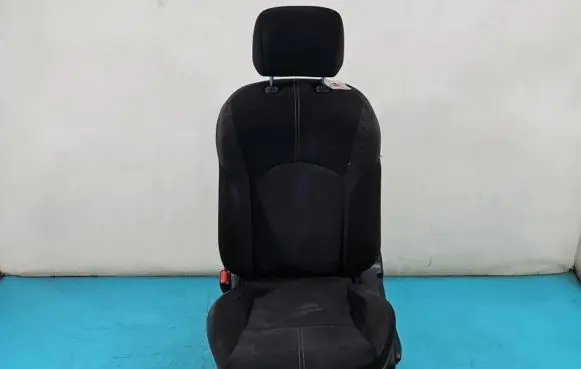 Nissan Juke I F15 Front driver seat IMPRK1358857
