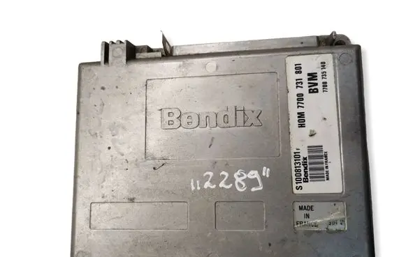 Renault 19 Engine control unit/module 7700731801 S100813101F 7700735140