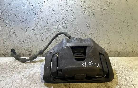 Volvo V40 Front brake caliper