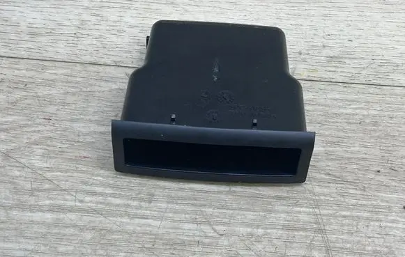 Ashtray (front)