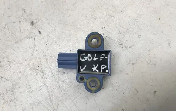 Volkswagen Golf V Airbag deployment crash/impact sensor 1K0955557A