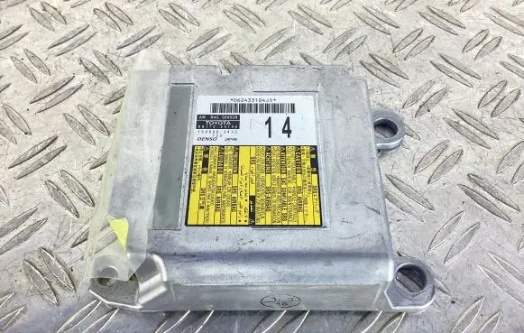 Lexus RC Airbag control unit/module 8917024190 1508002433